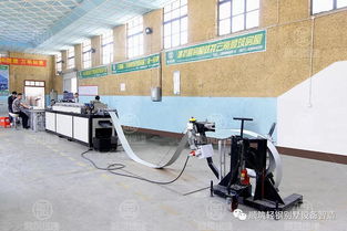 輕鋼房屋工廠必備,自動化數(shù)控 人工智能輕鋼龍骨成型設備