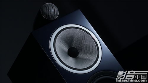 bowers wilkins 寶華韋健 702簽名版midnight blue 午夜藍色 更多800系列設(shè)計元素的融入,在同系列中更顯優(yōu)勢